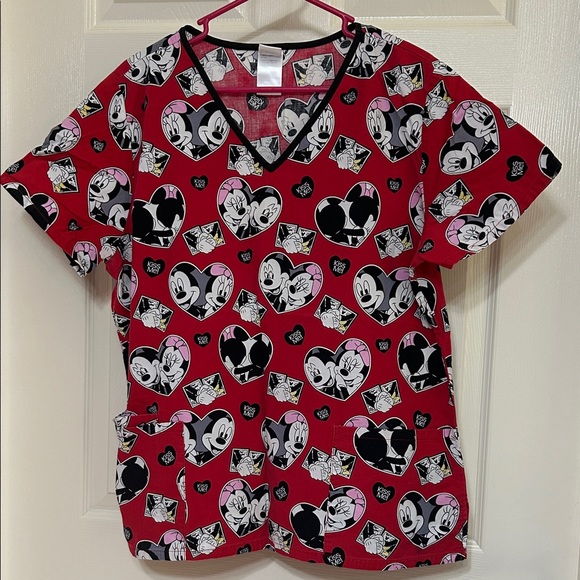Disney Mickey n Minnie Mouse Scrub Top Nurse Work Shirt Utility w Pockets - Picture 1 of 10